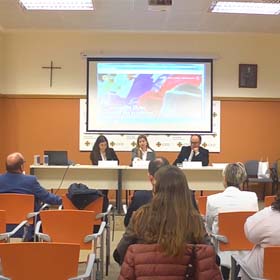 Estudiantes y profesores investigan... y Thomson Reuters publica