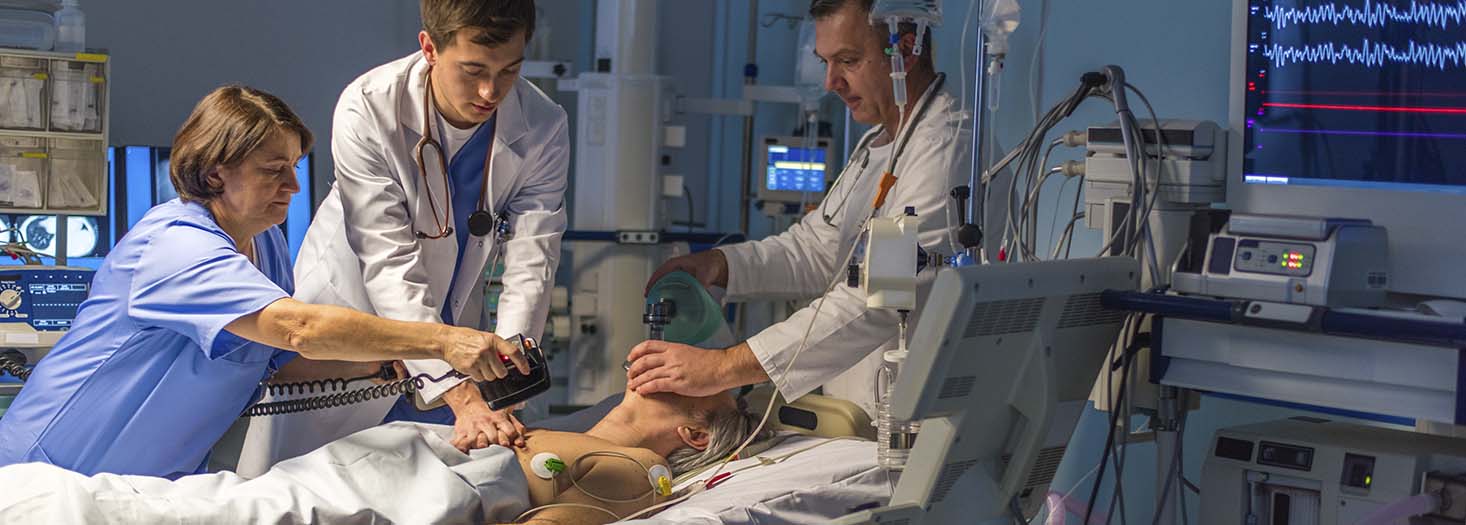 Simulación clínica avanzada: Curso de actualización profesional en  urgencias y emergencias médicas en atención primaria y hospitalaria