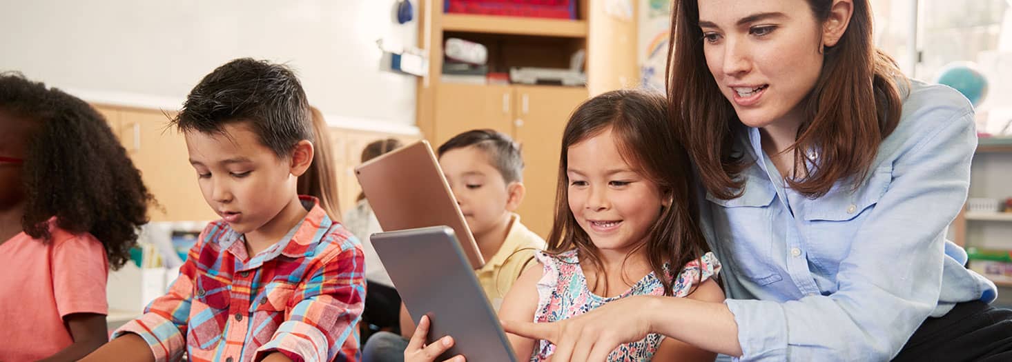 Grado Educación Infantil (Magisterio) en universidad Valencia