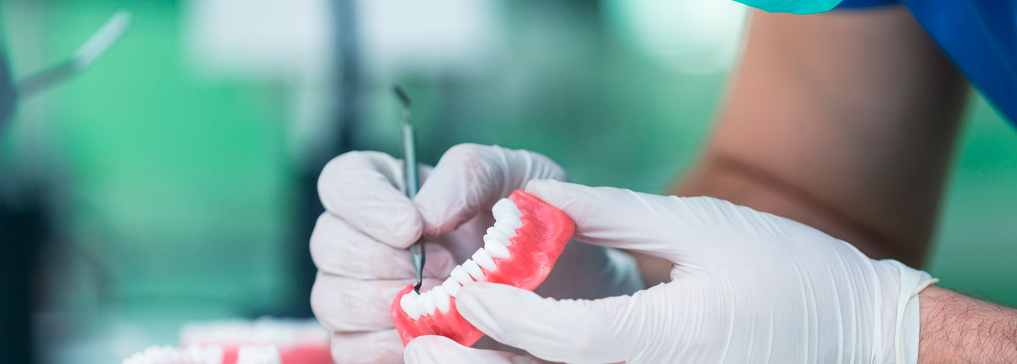 Máster de Formación Permanente en Estética y Prótesis Avanzada