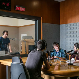Prácticas de radio en nuestra universidad en Valencia