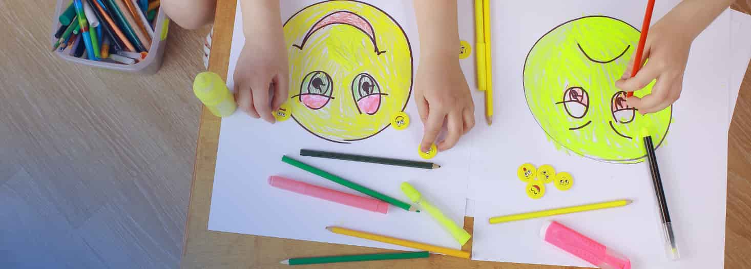 Ejercicio en el aula que trabaja las emociones de los más pequeños